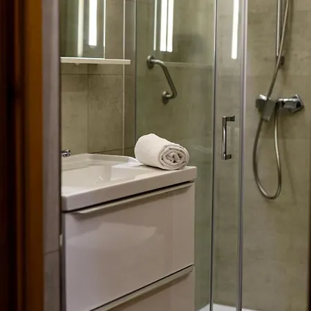 Отель Promyk Wellness & 3*