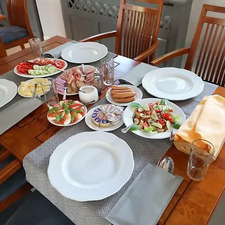 Promyk Wellness & Отель