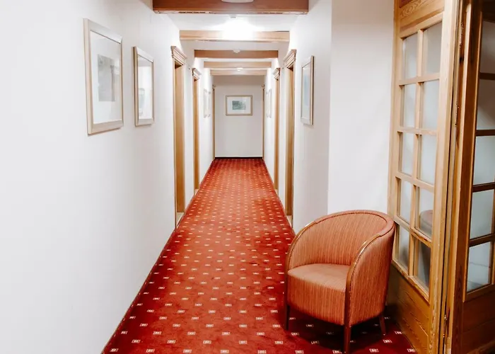 Hotell Promyk Wellness & 3*