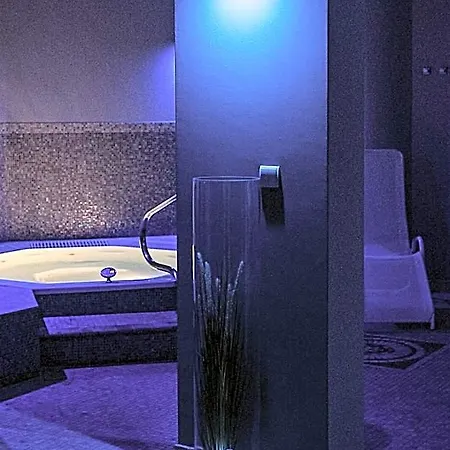 Promyk Wellness & Hotel