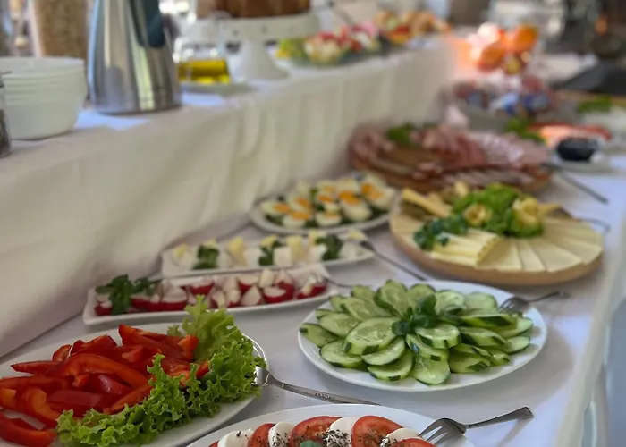 Promyk Wellness & מלון קרפאז'